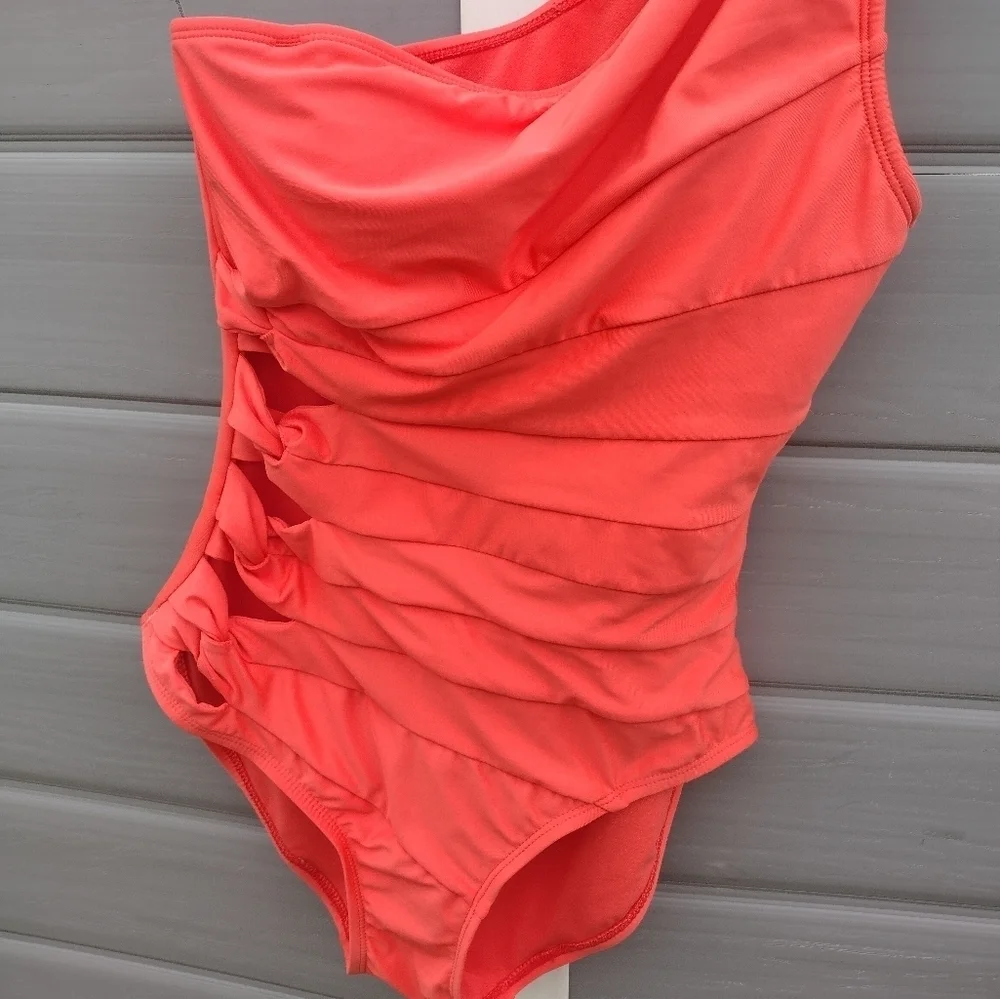 Carmen Marc Valvo Asymmetrical Cut Out One Shoulder Swimsuit Hot Coral Sz 14